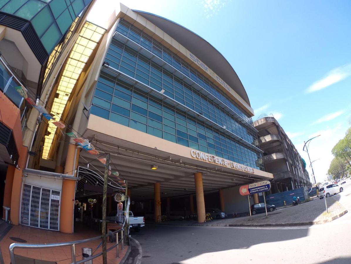 Star City A++ Kota Kinabalu Bagian luar foto