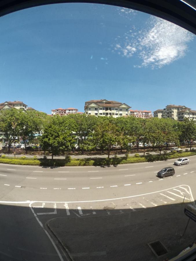 Star City A++ Kota Kinabalu Bagian luar foto