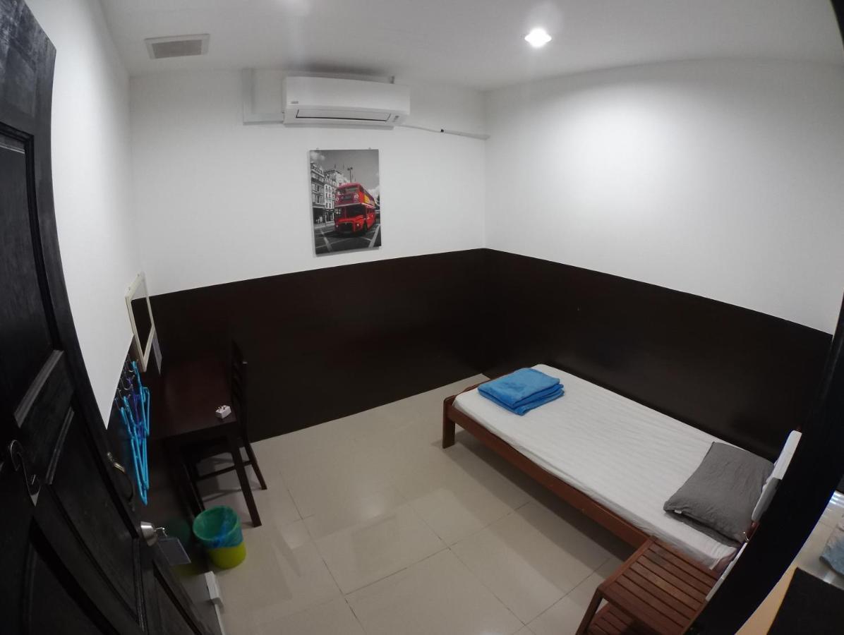 Star City A++ Kota Kinabalu Bagian luar foto